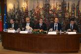 Reunião Plenária, presidida pelo Senhor Primeiro Ministro, convocada para o dia 12 de dezembro de 2012.